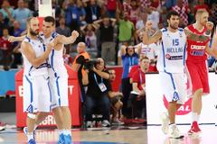 Η ΑΤΑΚΑ ΤΟΥ... ΣΚΟΥΝΤΗ ΣΤΟΝ ΑΓΩΝΑ ΜΕ ΤΗΝ ΚΡΟΑΤΙΑ ΣΤΗ ΜΕΤΑΔΟΣΗ ΤΟΥ OTE SPORT! *BINTEO*