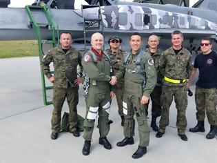 Φωτογραφία για Εκπαίδευση της νεοσύστατης πολωνικής Ομάδας Αεροπορικών Επιδείξεων (Demo Team) F-16 από την ΠΑ