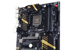 Η GIGABYTE Z170X-UD5 TH με Thunderbolt 3 αποκαλύπτεται