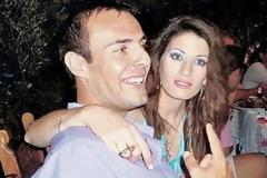 ΣΥΓΚΛΟΝΙΣΤΙΚΗ ΕΙΚΟΝΑ: Η σύζυγος του Λαζαρίδη του είχε κάνει πάρτι γενεθλίων στο νοσοκομείο