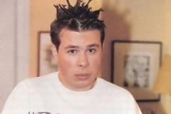 ΔΕΙΤΕ πόσο πολύ άλλαξε: Άσπρισε ο Τέλης από το 