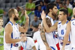 ΣΠΑΝΟΥΛΗΣ... ΠΡΙΝΤΕΖΗΣ... ΠΡΩΤΙΑ!