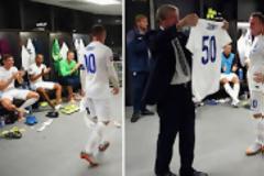 Αποθέωσαν τον Ρούνεϊ στα αποδυτήρια της Αγγλίας