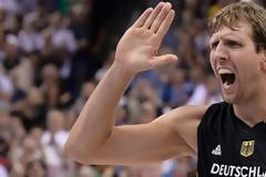 ΜΕΤΑ ΤΟΝ ΠΑΡΚΕΡ... ΝΟΒΙΤΣΚΙ!