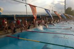 «ΒΑΛΕ ΤΟ ΕΡΥΘΡΟΛΕΥΚΟ ΣΚΟΥΦΑΚΙ»