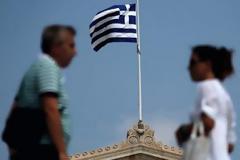 Reuters: Στην εντατική η ελληνική οικονομία λίγο πριν τις εκλογές