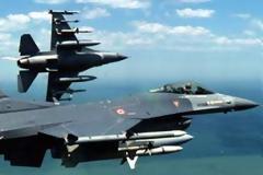 Δεκάδες τουρκικές παραβιάσεις στο Αιγαίο