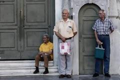 ΓΙΑ «ΜΑΚΕΛΕΙΟ ΣΤΙΣ ΣΥΝΤΑΞΕΙΣ» ΠΡΟΕΙΔΟΠΟΙΕΙ Ο ΑΛΕΞΗΣ ΜΗΤΡΟΠΟΥΛΟΣ