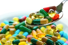 Πότε θα πληρώνουμε ακριβότερα και πότε φθηνότερα τα φάρμακα με τις νέες τιμές!