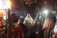 7063 - Φωτογραφίες από την σημερινή πανήγυρη στο Ιερό Κελλί του Διονυσίου εκ Φουρνά, στις Καρυές του Αγίου Όρους