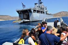 Ολοκληρώνεται το δεκαήμερο πολιτιστικής-κοινωνικής προσφοράς με το αρματαγωγό «Λέσβος» στα ακριτικά νησιά