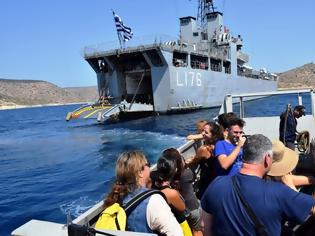 Φωτογραφία για Ολοκληρώνεται το δεκαήμερο πολιτιστικής-κοινωνικής προσφοράς με το αρματαγωγό «Λέσβος» στα ακριτικά νησιά