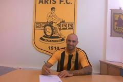 ΣΤΟΝ ΑΡΗ ΠΡΩΗΝ... ΕΡΥΘΡΟΛΕΥΚΟΣ! (ΡΗΟΤΟ)