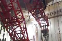 ΤΡΑΓΩΔΙΑ: Γερανός καταπλάκωσε πιστούς στο Μεγάλο Τζαμί της Μέκκα [photos]