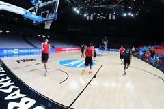 ΕΤΟΙΜΟΣ Ο ΛΟΤΖΕΣΚΙ ΚΑΙ Η... ΠΑΡΕΑ ΤΟΥ ΓΙΑ ΕΛΛΑΔΑ (PHOTOS)