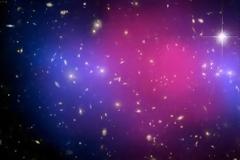 Στο στόχαστρο ακόμη ελαφρύτερα υποψήφια «συστατικά» της σκοτεινής ύλης