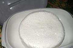 Γρεβενά: Μπήκαν σε τυροκομείο και πήραν περισσότερα από 100 δοχεία φέτας