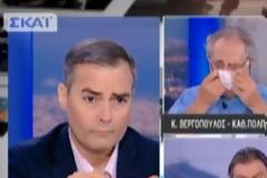 ΑΗΔΙΑ: Φύσηξε τη μύτη του με τρομακτικό θόρυβο και έβαλε το λερωμένο μαντήλι στην τσέπη του πουκαμίσου [video]