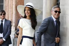 Ο Τζορτζ Κλούνεϊ το παραδέχτηκε: Ναι, είμαι το σκυλάκι της Αμάλ