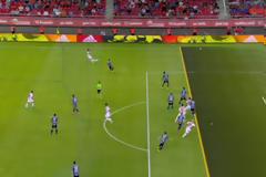 ΠΟΥ ΕΙΔΕΣ ΤΟ ΟΦΣΑΪΝΤ ΤΟΥ ΚΑΜΠΙΑΣΟ, ΚΑΜΠΟΥΡΗ;;; (PHOTO)