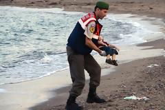 Σοκ: Ο μικρός Αϊλάν δολοφονήθηκε από τον πατέρα του; Η μοιραία νύχτα