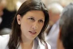 Ο χορός της Ζ.Κωνσταντοπούλου ... ως νονά [photos]