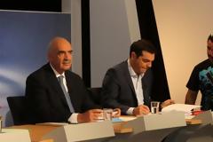 Τηλεμαχία με ...κόκκινες κάρτες στις 21.00 ανάμεσα σε Τσίπρα και Μεϊμαράκη