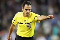 ΑΥΤΟΣ ΣΦΥΡΙΖΕΙ ΤΟ ΟΛΥΜΠΙΑΚΟΣ - ΜΠΑΓΕΡΝ Μ.