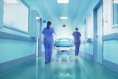 Άμεση αύξηση του ορίου αγορών των νοσοκομείων και του ΠΕΔΥ ζητά από το υπ.Οικ. ο Θ. Δημόπουλος