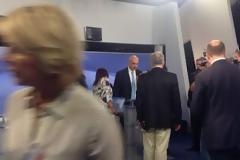 Το παρασκήνιο πριν το ντιμπέιτ: Τσίπρας-Μεϊμαράκης, πήγαν να χαιρετηθούν αλλά δεν τα κατάφεραν [photos+video]