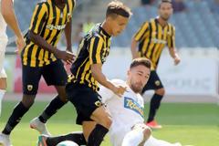 Και χωρίς καθαρό φορ η ΑΕΚ σκοράρει από παντού