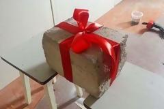 Το πιο παράξενο γαμήλιο δώρο στη Ρωσία... [photos]