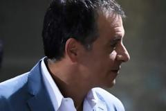 Θεοδωράκης για ντιμπέιτ: Μονομαχία του πολιτικού τίποτα, η αποθέωση της δημιουργικής ασάφειας