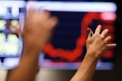 Συνεχίζεται η διολίσθηση των κινεζικών μετοχών