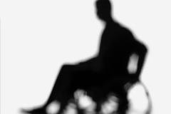 Τι θα ισχύσει για αναπηρικές συντάξεις και επιδόματα έως το τέλος του 2015