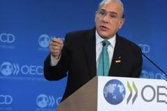 ΟΟΣΑ: Δραματική μείωση 27,5% παρουσίασαν τα εισοδήματα στην Ελλάδα στα χρόνια της κρίσης