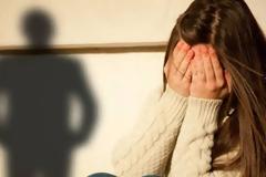 78χρονος επιχείρησε να ασελγήσει σε ανήλικη