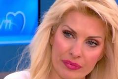 Σπάραξε στην αγκαλιά του Μάκη η Ελένη: Ο θάνατος που τσάκισε την Μενεγάκη - Το μεγάλο μυστικό που έκρυβε πριν τη βάφτιση