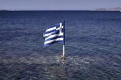 Irish Times: Οι πιο βουβές εκλογές των τελευταίων ετών - Απαθείς και κουρασμένοι οι Ελληνες