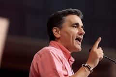 ΚΟΝΤΡΑ ΤΣΑΚΑΛΩΤΟΥ-ΝΕΑΣ ΔΗΜΟΚΡΑΤΙΑΣ ΓΙΑ ΤΟ ΧΡΕΟΣ