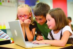 ΟΟΣΑ: Οι υπολογιστές στα σχολεία ρίχνουν τις μαθητικές επιδόσεις