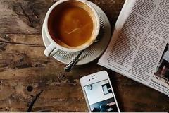 Ολα όσα αρνητικά προκαλεί η κατανάλωση καφέ το βράδυ