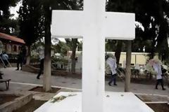 Τρόμος στα Τρίκαλα! Τι σοκαριστικό συμβαίνει σε νεκροταφείο της περιοχής; ; Άναυδοι οι συγγενείς...