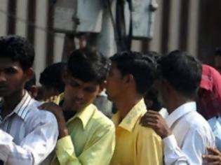 Φωτογραφία για Ινδία: Δυο εκατομμύρια άνεργοι απάντησαν στην ίδια αγγελία για εργασία!