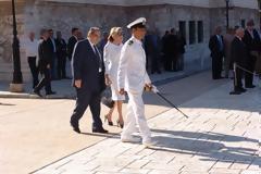 Τι κοινό έχουν ο Βαρδής Βαρδινογιάννης και ο Ναύαρχος Αποστολάκης;