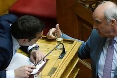 Μάχη ψήφο με ψήφο για ΣΥΡΙΖΑ-ΝΔ στο φινάλε της προεκλογικής περιόδου