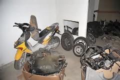 Σας έκλεψαν το μηχανάκι; Να τι τα κάνουν οι ελαφροχέρηδες...