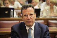 Αντιεξουσιαστές εισέβαλαν σε ομιλία του Κύρτσου στο Βόλο