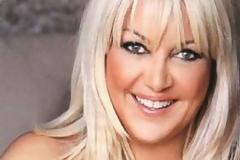 Ρουλίτσα η κουμπαρομπεμπέκα! Η φωτογραφία της Κορομηλά που αναστάτωσε το instargram - Xαμός από like