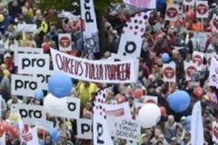 Στα χνάρια της Ελλάδας η Φινλανδία - Χρεώνεται ένα εκατ. ευρώ κάθε μια ώρα